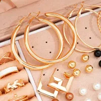 4-Piece Gold Boho Pearl Jewelry Set thumbnail 3