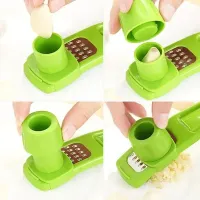 Manual Garlic Chopper Press Tool thumbnail 3