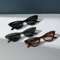3 Pack Small Cat Eye Sunglasses Set thumbnail 5