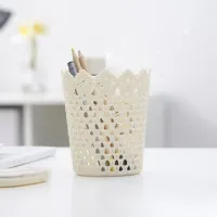 Hollow Flower Pen & Brush Holder thumbnail 3