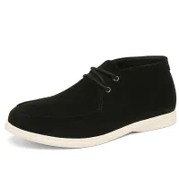 Classic Suede Chukka Boots for Men thumbnail 2