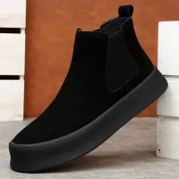 Men's Leather Chelsea Fleece Boots thumbnail 5