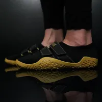 Unisex Squat Weightlifting Shoes thumbnail 1