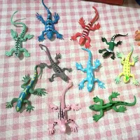 12PCS Realistic Mini Lizard Toys Set thumbnail 4