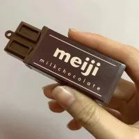 Bendy Chocolate Bar Fidget Keychain Toy thumbnail 2