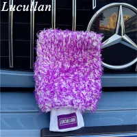 Premium Purple Microfiber Car Wash Mitt thumbnail 2