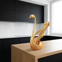 Elegant Swan Tableware Set thumbnail 2