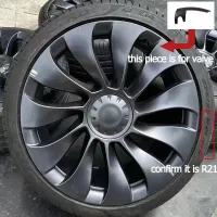 Tesla Model Y 21" Uberturbine Rim Protectors thumbnail 6