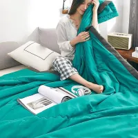 Cooling Weighted Blanket for Hot Sleepers thumbnail 4