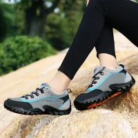 Lightweight Couples Hiking Shoes thumbnail 6