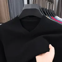 Men's V-Neck Knitted Oversized Pullover Sweater thumbnail 4