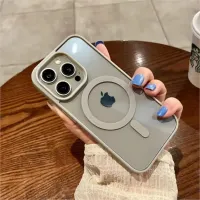 Luxury Magnetic Clear Magsafe Case thumbnail 5