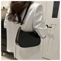 Trendy Small Square Shoulder Bag thumbnail 6