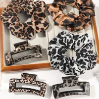 Leopard Scrunchies & Claw Clips Set thumbnail 3