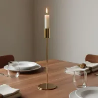 Gold Metal Candle Holder Set thumbnail 3