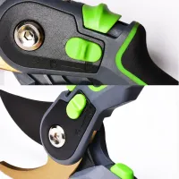 DTBD Pruning Shears & Folding Saw Set thumbnail 3