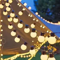 Solar G40 Globe String Lights thumbnail 2