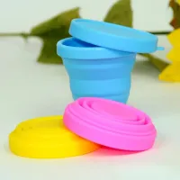 200ml Collapsible Travel Cup with Lid thumbnail 4