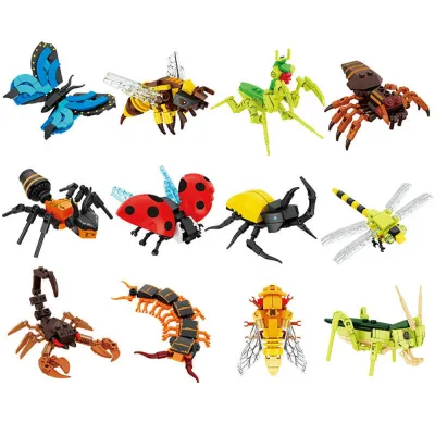 City Farm Vegetable Garden Cute Animals Insect Dragonfly Spider Mantis Centipede Grasshopper Honeybee Building Block Bricks Toy