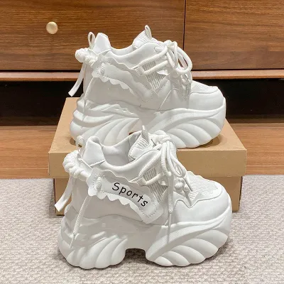 New Spring Chunky Sneakers Women Autumn Thick Bottom Platform Sneakers Height Increasing Sport Dad Shoes Woman Casual Shoes