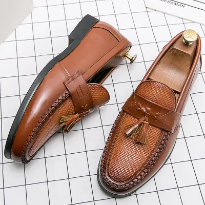 Men's Dress Shoes High Quality Brogues Casual Business Leather Shoes Social Party Leather Loafers Male Tassel Wedding Shoes