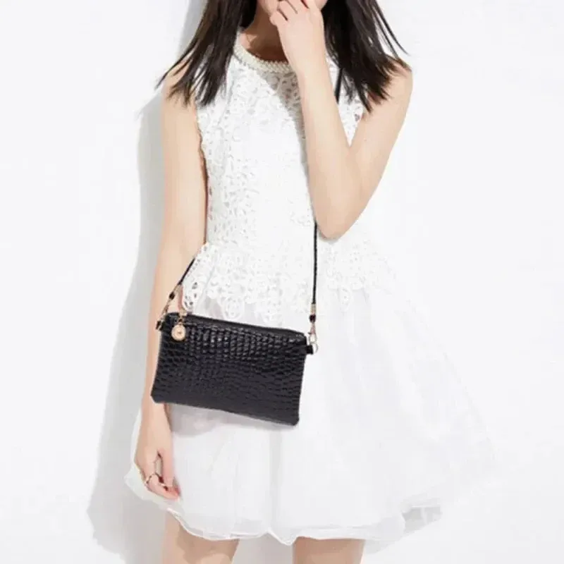 Mini Crocodile Pattern Shoulder Bag 5