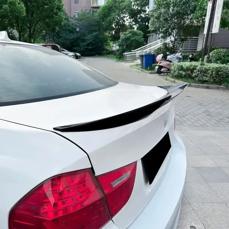 BMW E90 Trunk Lip Spoiler (2005-2012) 4