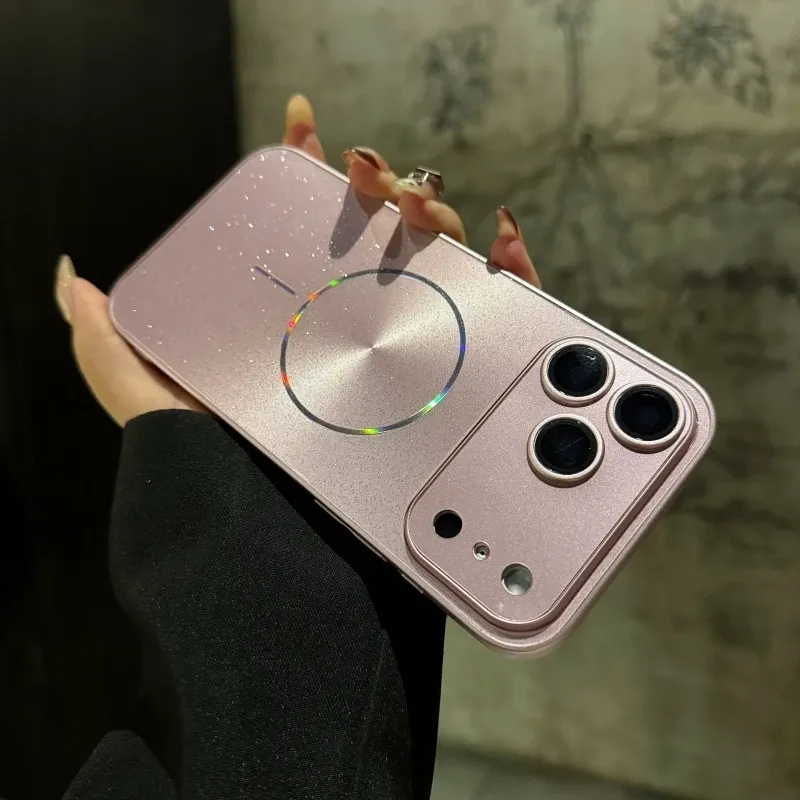 Magnetic Glitter Aurora Phone Case 1
