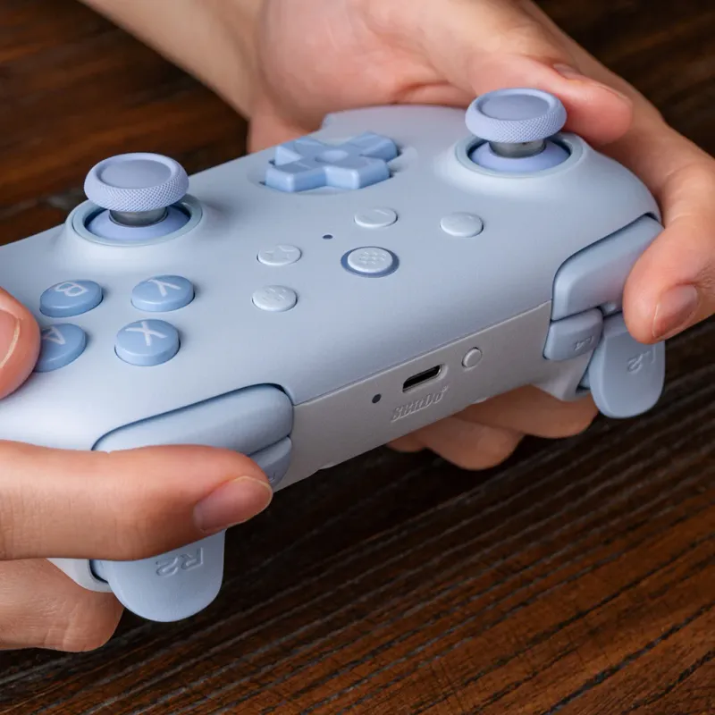 8BitDo Ultimate 2C Bluetooth Controller 4
