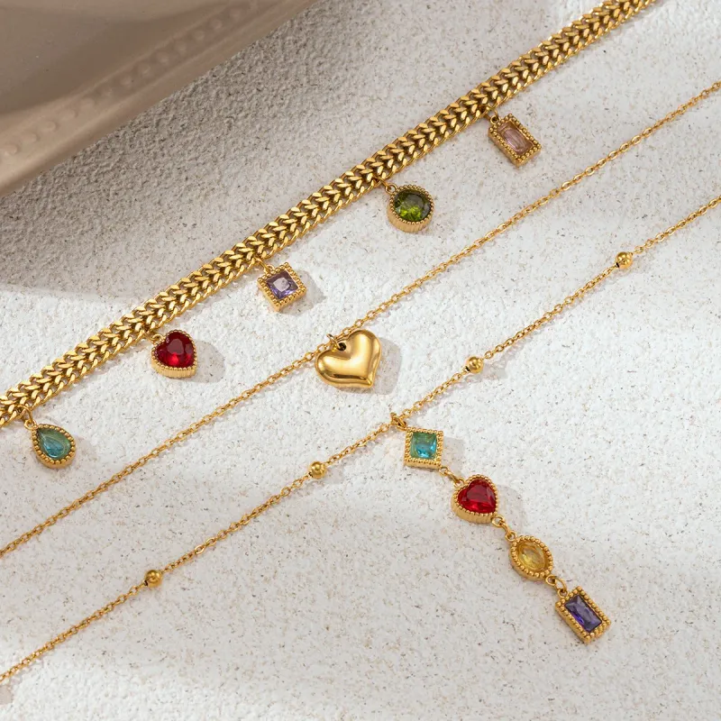 Gold Heart Zircon Choker Necklace 3