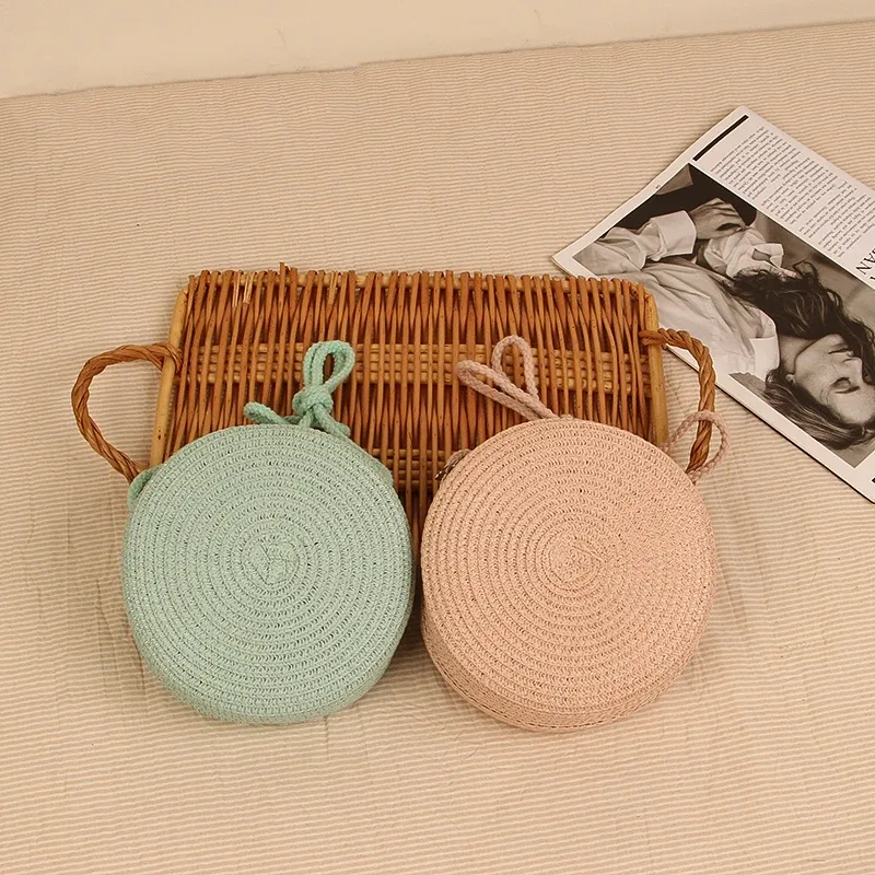 Summer Round Straw Crossbody Bag 5