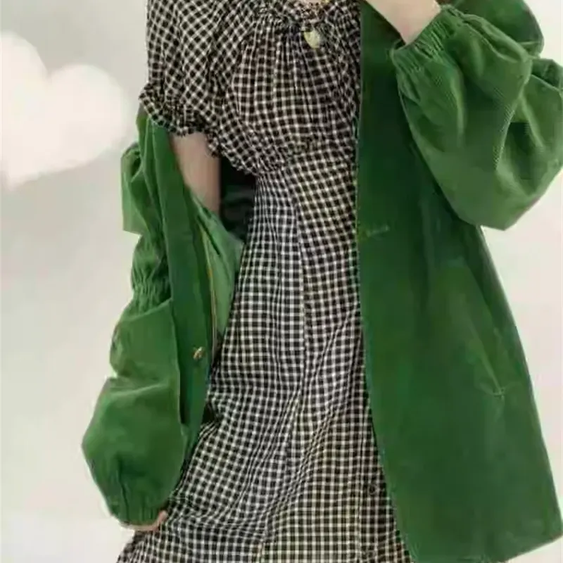 Green Retro Corduroy Short Jacket 5