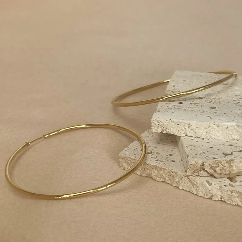 Gold Minimalist Hoop Earrings 3