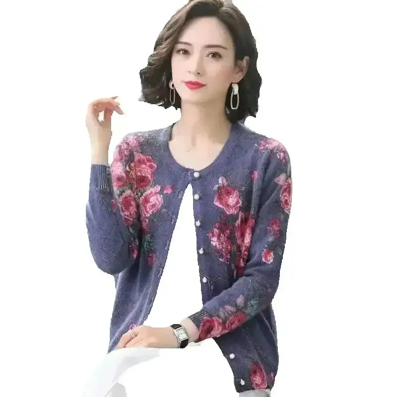 Plus Size Knitted Printed Cardigan Coat 4