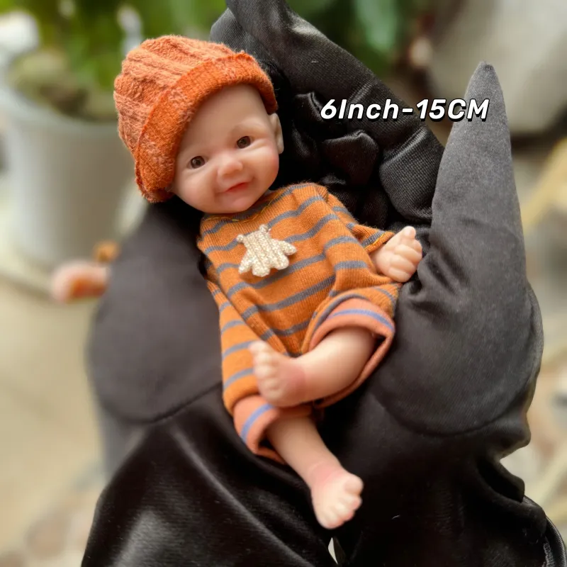 6Inch Mini Silicone Reborn Baby Doll Toy 2