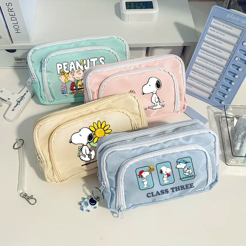Snoopy 3-Layer Pen Organizer Pouch 2