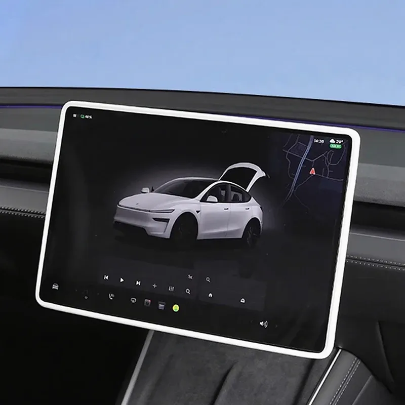 Tesla Screen Protector & Console Cover 4