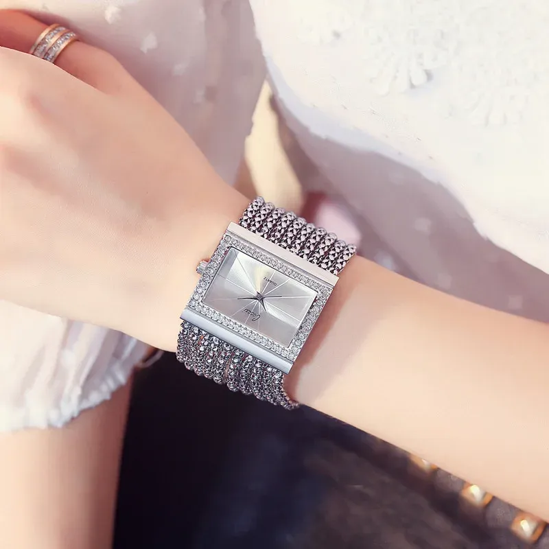 Diamond Bracelet Quartz Watch for Women 5