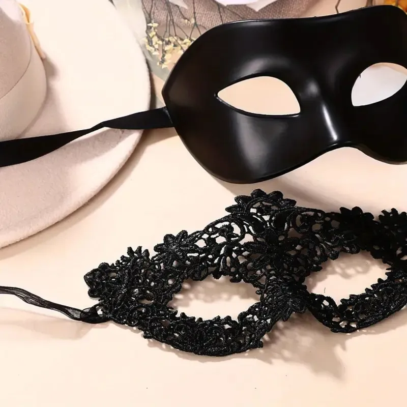 Black Lace Masquerade Mask Set for Couples 3