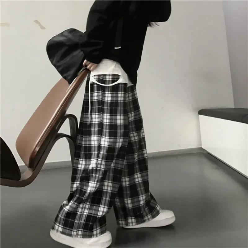 Black Checkered Wide Leg Sports Pants 4