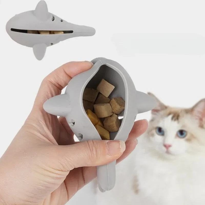 Cat Interactive Fish Chew Toy 6