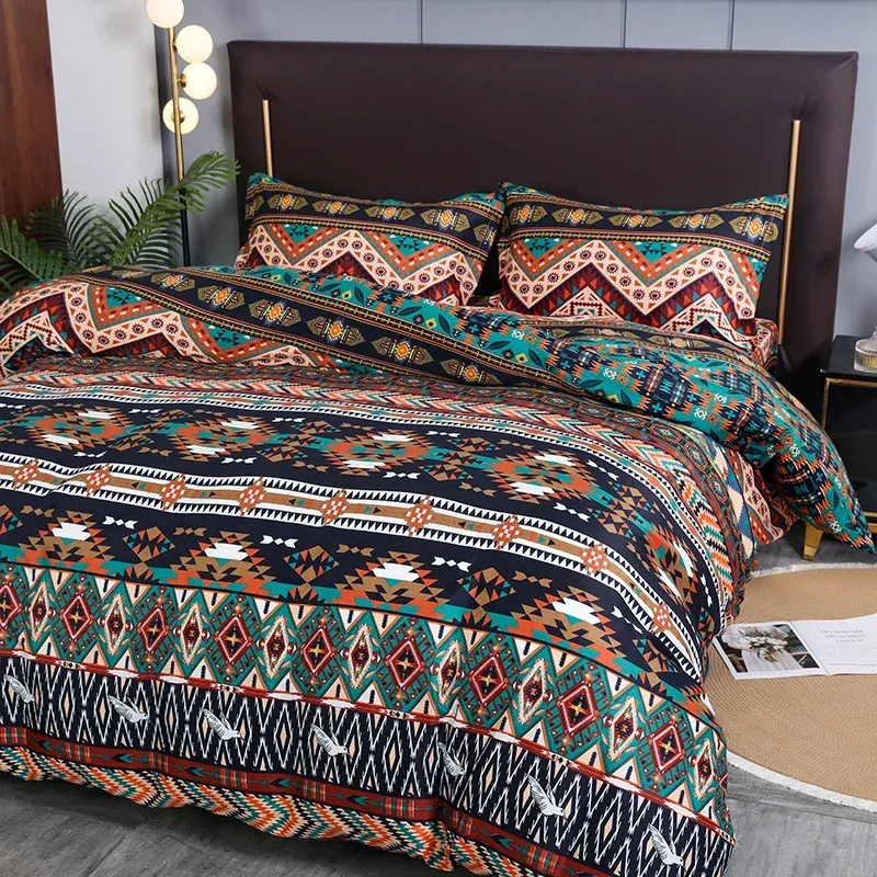 Boho Striped Geometric Bedding Set 3pcs 2