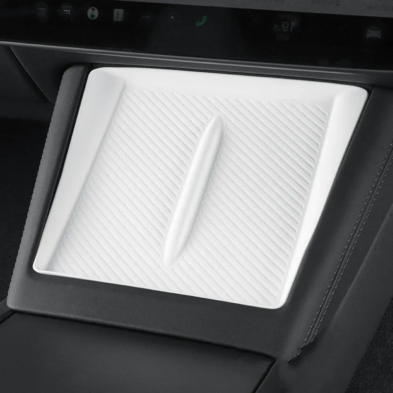 Tesla Model 3/Y Highland Wireless Charging Pad 3
