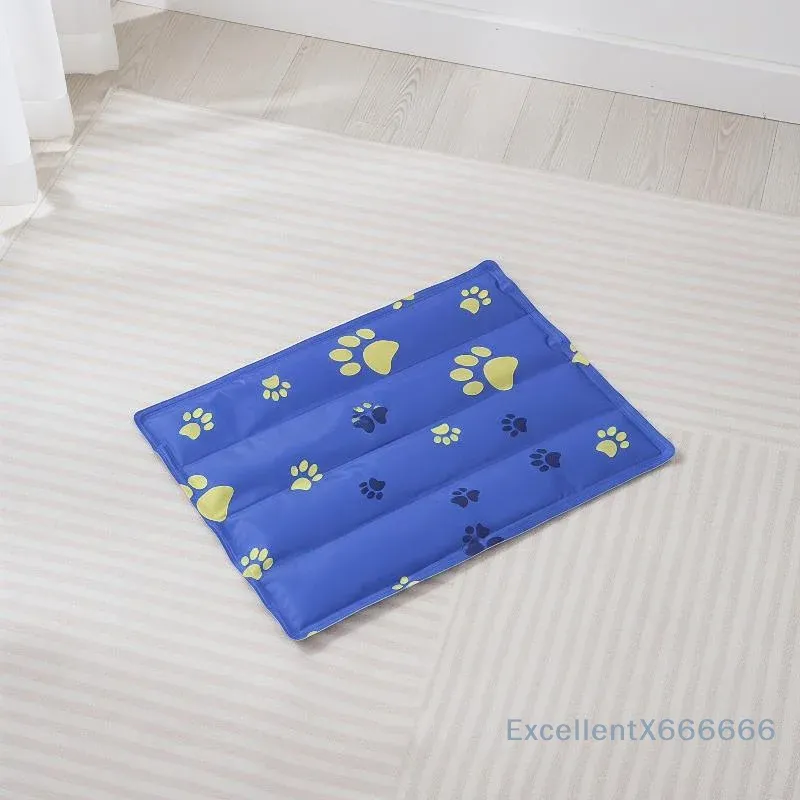 Reusable Pet Cooling Mat Waterproof Gel Pad 2