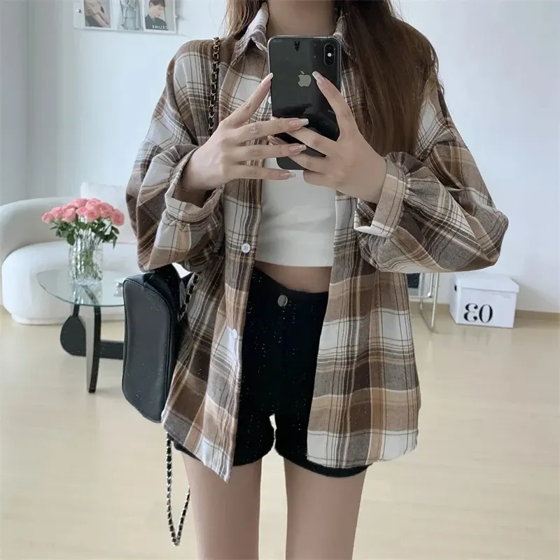 Women's Oversized Tartan Plaid Shirt Jacket 5
