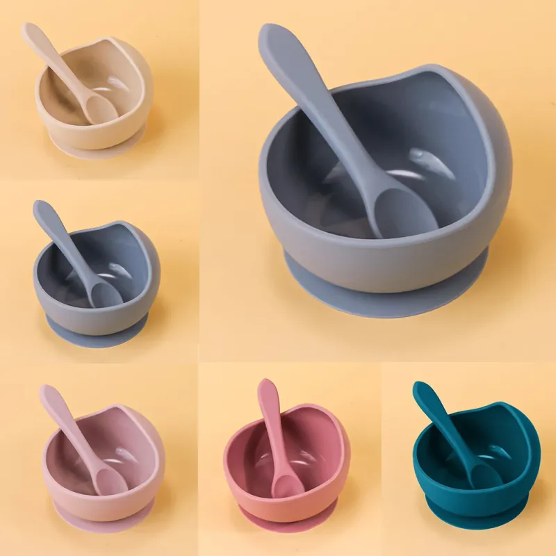 2PC Silicone Suction Baby Feeding Bowls 3