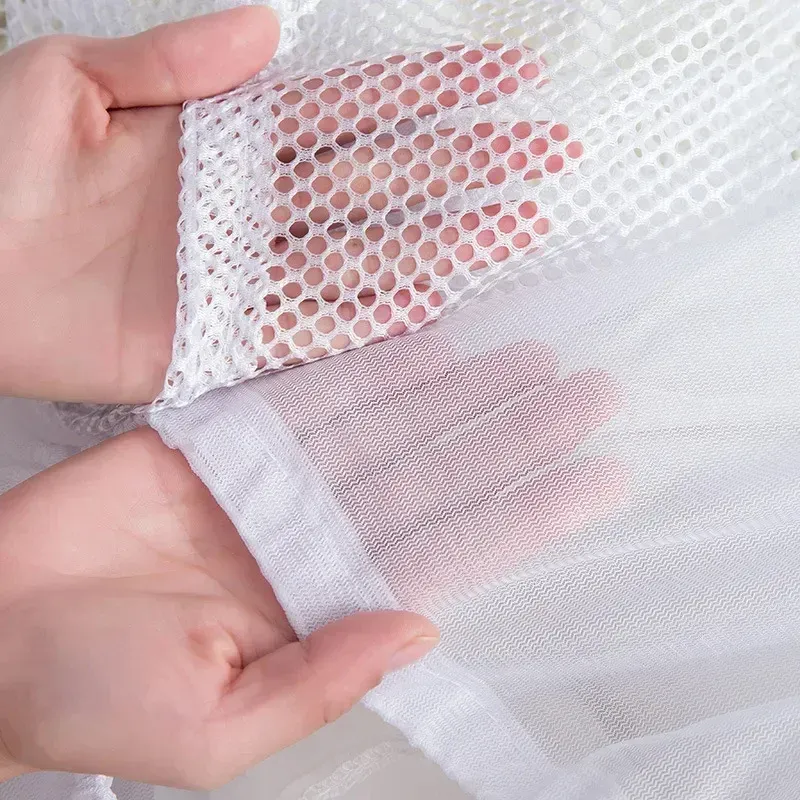 Drawstring Mesh Laundry Wash Bags 6