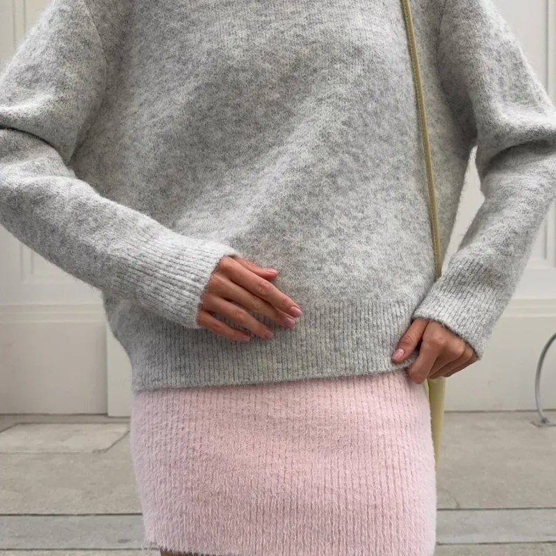 Oversized Wool Knit Pullover Sweater 1