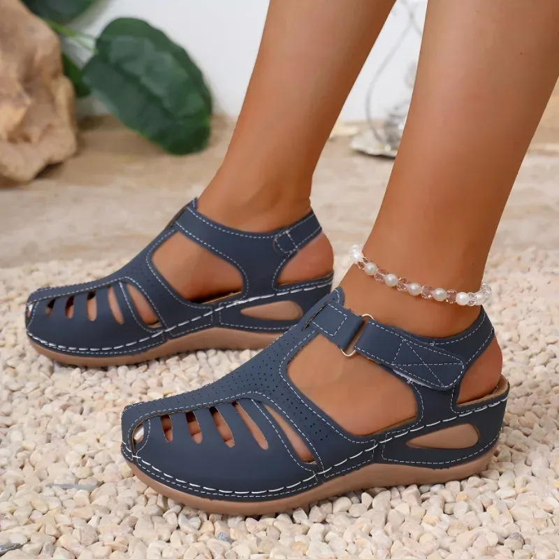 Retro Hollow Out Wedge Sandals 5