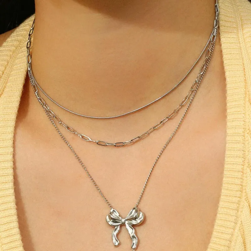 Gold Bow Pendant Necklace Set 4